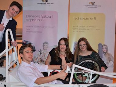 Tarnogórska "Sorbona" nawiązuje nowe ciekawe kontakty Dzień Elektromobilności w tarnogórskiej "Sorbonie"