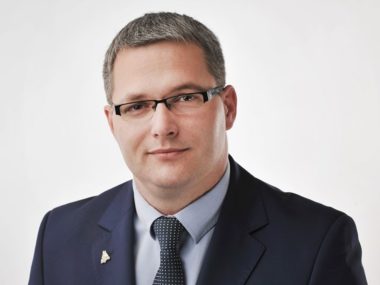 Wybory samorządowe kilka miesięcy albo i rok później? Łukasz Komoniewski