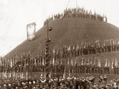 85. rocznica poświęcenia Kopca Wyzwolenia 85 rocznica usypania Kopca