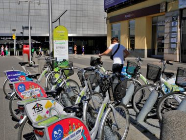 6 kolejnych nowych stacji rowerowych w Katowicach Stacja rowerów miejskich Katowice