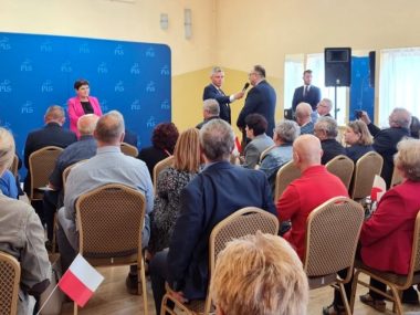 Beata Szydło: Tusk uruchomił ruskie boty Spotkanie z Beatą Szydło