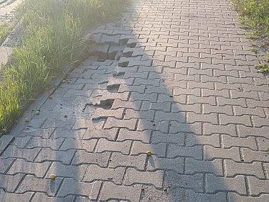 Pułapka na rowerzystów w Tarnowskich Górach Dziura przy DK 11