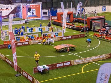 24-godzinny Piłkarski Turniej Niepodległości w hali MOSiR 24-godzinny Piłkarski Turniej Niepodległości