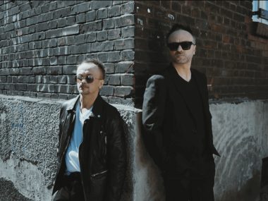 Bracia Kindla zaczynali od kolonijnego konkursu piosenki... Kindla