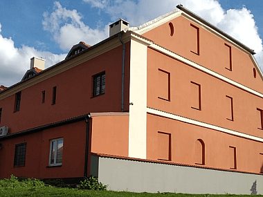 Miasto planuje pomóc w remoncie kamienicy w centrum Tarnowskie Góry kamienica