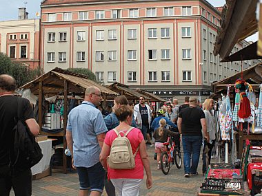 XVII Tarnogórski Gwarkowski Zlot Foodtrucków. Kiedy? Tarnowskie Góry 2022 gwarki