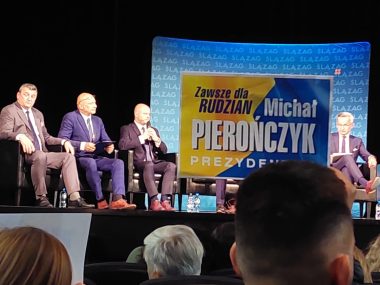 Jeszcze jeden sondaż przedwyborczy Podczas debaty w Rudzie Śląskiej kandydaci zaprezentowali swoje wizje miasta