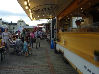 Food trucki podbijają Tarnowskie Góry Food trucki w Tarnowskich Górach