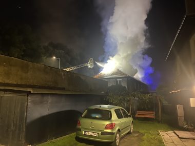 Spłonął familok przy ul. Damrota w Knurowie. Świadkowie mówili o bezdomnym, który tam nocował. E229 EB66 E4 CF 4050 A433 792706 B72 AF3