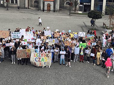 Tarnowskie Góry. W piżamach na rynek? Czemu nie! Tarnowskie Góry spacer w piżamach