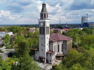 Ksiądz zaprasza na rekolekcje o życiu seksualnym małżonków. Koszt 250 zł C154685 A 4977 4 DC4 BDD6 C7 AD089 AAA78