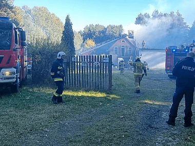 Kolejny pożar. Ogień pojawił się w Miasteczku Śląskim Pożar w Miasteczku Śląskim