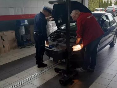 Sprawdź za darmo stan świateł w aucie w Tychach twoje światła tychy