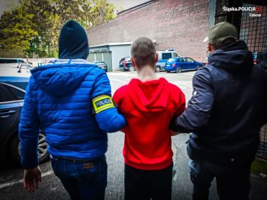 Z pistoletem do apteki i drogerii. A potem do aresztu 30-latek został tymczasowo aresztowany