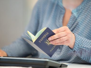 300 zł dla każdego uchodźcy. Wnioski teoretycznie od 16.03 300 zł dla uchodźców z Ukrainy