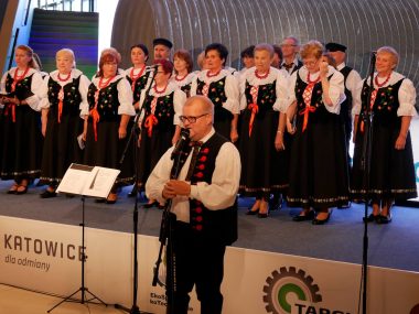 Wyjątkowy koncert Koła Miłośników Śląskiej Pieśni Koło Miłośników Śląskiej Pieśni otrzyma imię Janiny i Adolfa Dygaczów