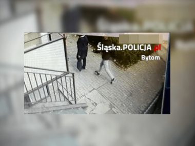Złodziej zrywał kobietom biżuterię w centrum Bytomia Złodziej
