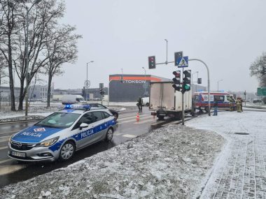Potrącenie na skrzyżowaniu DK94 z ulicą Kotuchy Wypadek DK94 z Kotuchy
