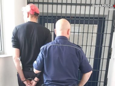 Policjanci zatrzymali pijanego kierowcę. Miał narkotyki i... 33 latek został zatrzymany2 jpg