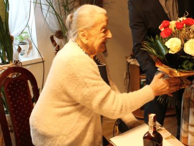 Świerklaniec. Pani Stefania świętowała 100 lat! Urodziny pani Stefanii Stech