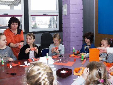Biblioteka w Radzionkowie zaprasza na ferie zimowe Radzionków ferie zimowe
