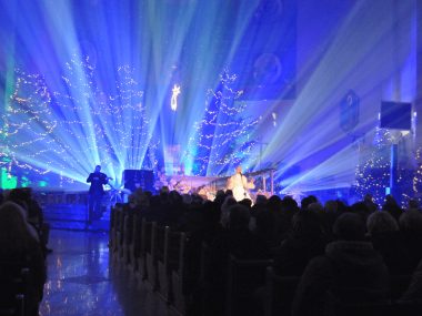 Łukasz Zagrobelny w Tarnowskich Górach Koncert charytatywny osada jana