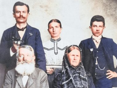 Zdjęciowi magicy z Tarnowskich Gór ożywiają stare fotografie Zbiory Żywych Archiwów