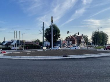 Ostatnie roboty na Karmańskim i utrudnienia w ruchu Ostatnie prace na rondzie spowodują poważne utrudnienia w ruchu