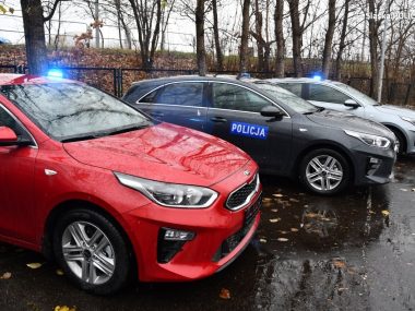 Nieoznakowane radiowozy grupy Speed kontrolują dziś A4 Policja, nieoznakowane radiowozy