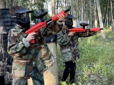 Niedziela z paintballem w Rudzie Śląskiej Paintball w wersji dla najmłodszych