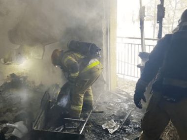 Pożar mieszkania w Katowicach. Dwie osoby w szpitalu Pożar mieszkania w Katowicach