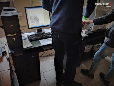 Trzymała narkotyki w słoiku po koncentracie pomidorowym Zatrzymanie kobiety z Będzina
