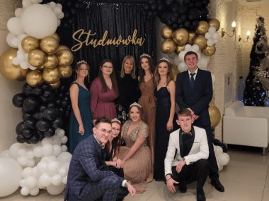 Studniówka ZSCKR w Nakle Śląskim 2023 Studniówka w ZSCKR w Nakle Śląskim