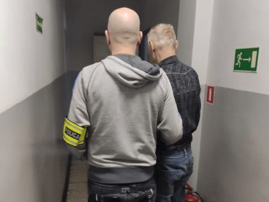 Okradł radzionkowski kościół, teraz czeka go kara więzienia Radzionków kradzież policja