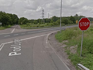 Zdarzenie drogowe na skrzyżowaniu ulicy Pod Lipami Pod Lipami kolizja