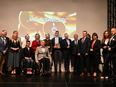 Wyjątkowe statuetki dla wyjątkowych facetów Laureaci statuetki i Górnośląskich Złotych Serc