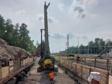 Trwa przebudowa wiaduktu w ciągu ulicy Wojska Polskiego Przebudowa wiaduktu w ciągu ulicy Wojska Polskiego