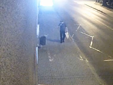 Policja publikuje wizerunek sprawcy podpalenia kwiaciarni Sprawca podpalenia zabrze