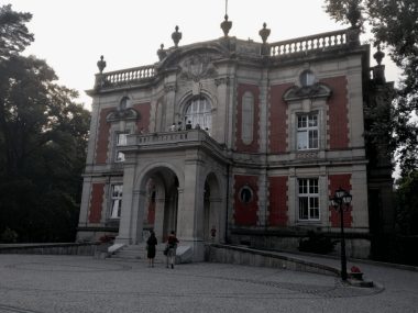 Jeszcze jeden powód, by odwiedzić Świerklaniec... Swierklaniec palac kawalera