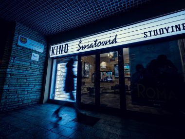 Rządowy spot przed seansami filmu Holland? Nie u nas Kino Światowid w Katowicach