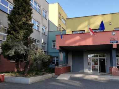 Bal tylko dla wierzących? Fundacja Wolność od Religii pyta SP 2 w Rudzie Śląskiej Bykowinie