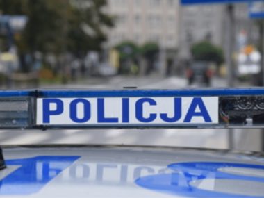 Tarnogórski policjant wykazał się w centrum handlowym Policja tarnowskie gory