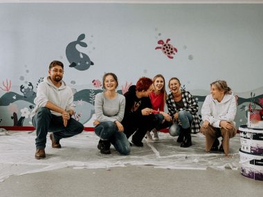 Tarnogórska Szkoła Rodzenia jak podwodny świat Szkoła Rodzenia w Tarnowskich Górach z nowym muralem