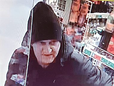 Zrobił sobie zakupy kradzioną kartą. Wydał 220 zł Sosnowiec kradziez karty sprawca wydal 220 zl 1