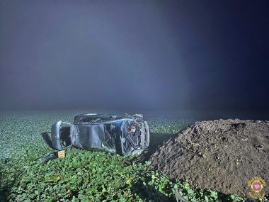 Mroźno i groźno. Szaleństwa weekendu na drogach w okolicach Dachowanie w Bieruniu 5.01,2924