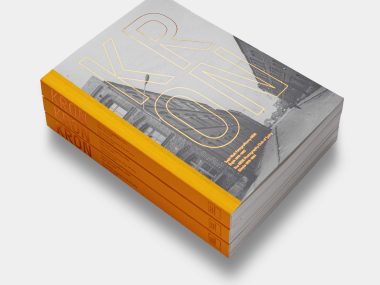 Dwie nominacje do nagród dla tyskiej książki fotograficznej Tyski Klub Fotograficzny KRON - katalog wystaawy