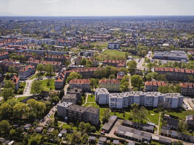 Karta mieszkańca dla tyszan - nowa propozycja w radzie Tychy - widok z lotu drona