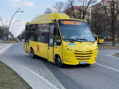 Zmiany nazw linii ZTM w Tychach. Znikną literowe oznaczenia Autobus linii W w Tychach