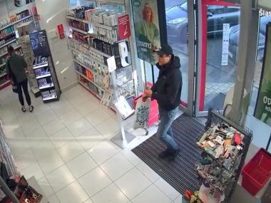 Poznajecie złodzieja? Kradł w Rossmanie w Goduli Mężczyzna poszukiwany jest za kradzież w Rossmanie