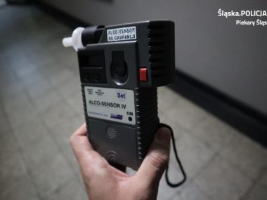 Piekarscy policjanci badali trzeźwość kierowców Akcja trzeźwość